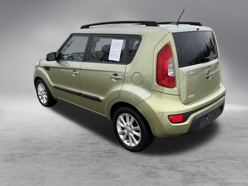 2012 Kia Soul +