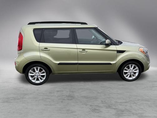 2012 Kia Soul +