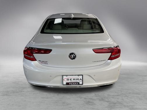 2017 Buick LaCrosse Essence