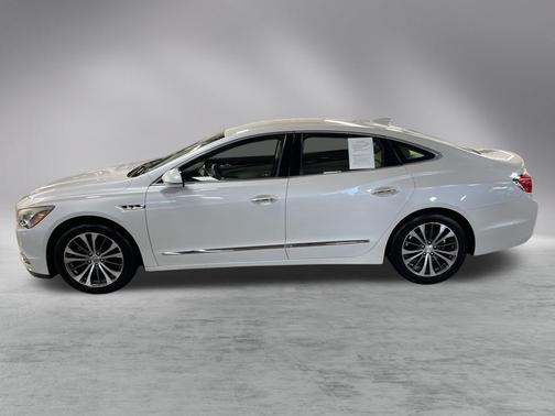 2017 Buick LaCrosse Essence