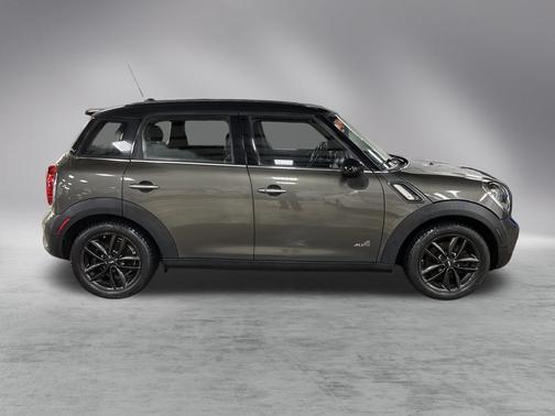 2012 MINI Cooper S Countryman Base