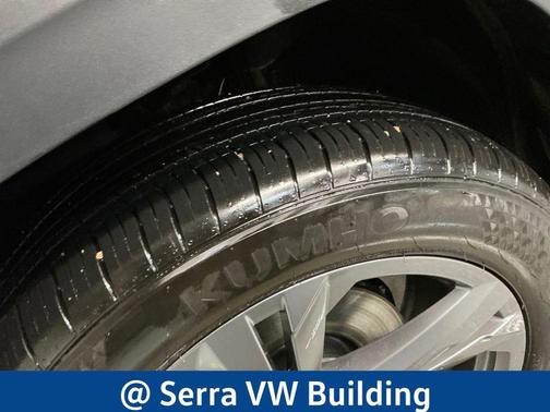 2024 Volkswagen Atlas Cross Sport 2.0T SEL