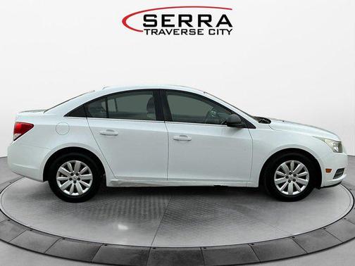 2011 Chevrolet Cruze LS