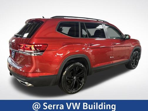 2022 Volkswagen Atlas 3.6L SE w/Technology