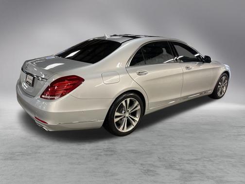 2016 Mercedes-Benz S-Class 4MATIC