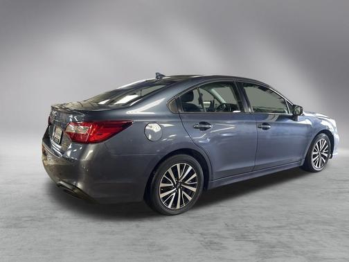 2018 Subaru Legacy Premium