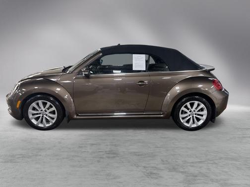 2013 Volkswagen Beetle 2.0L TDI