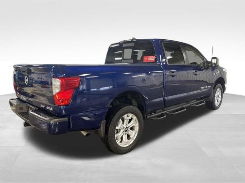 2024 Nissan Titan XD SV