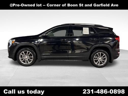 2022 GMC Terrain SLT