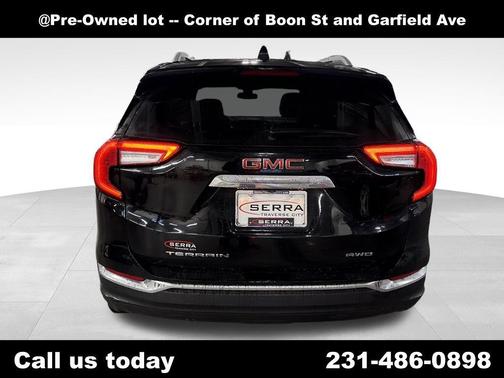 2022 GMC Terrain SLT