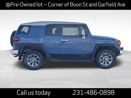 2013 Toyota FJ Cruiser Base