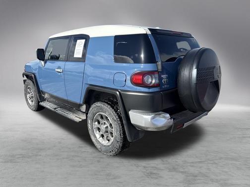 2013 Toyota FJ Cruiser Base