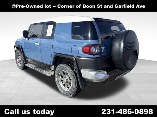 2013 Toyota FJ Cruiser Base