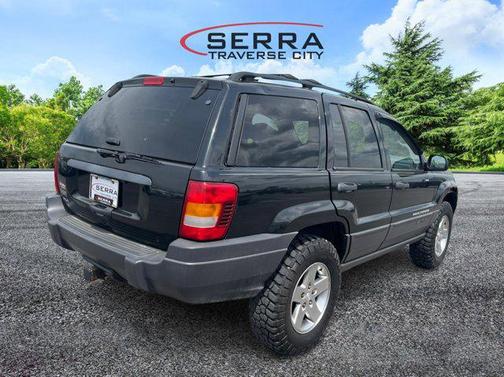 2004 Jeep Grand Cherokee Laredo