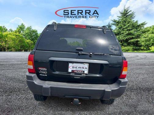 2004 Jeep Grand Cherokee Laredo