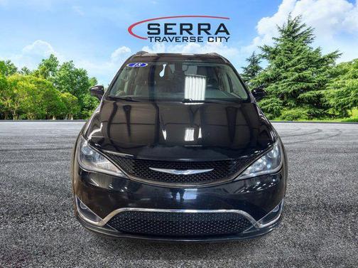 2018 Chrysler Pacifica Touring-L Plus