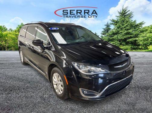 2018 Chrysler Pacifica Touring-L Plus
