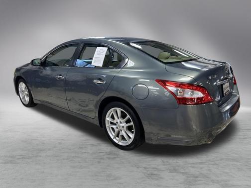 2011 Nissan Maxima S
