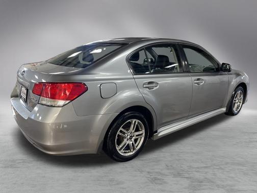 2010 Subaru Legacy Base