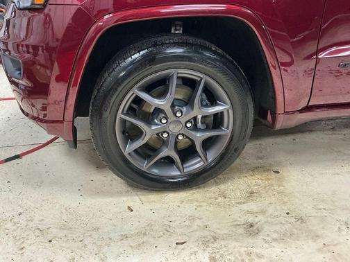 2021 Jeep Grand Cherokee 80th Anniversary 4x4