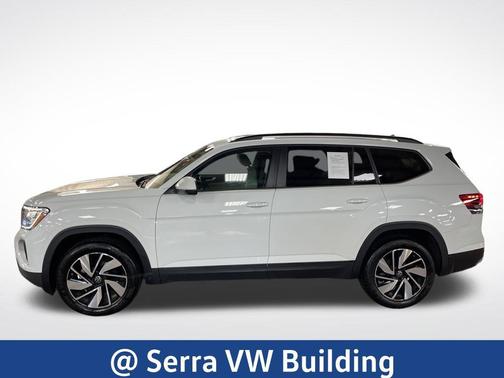 2024 Volkswagen Atlas 2.0T SE w/Technology 4MOTION