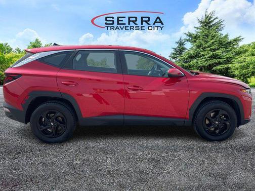 2022 Hyundai TUCSON SE