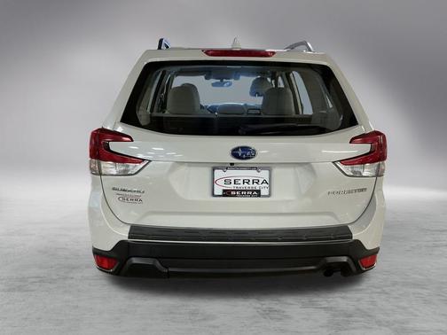 2020 Subaru Forester Base