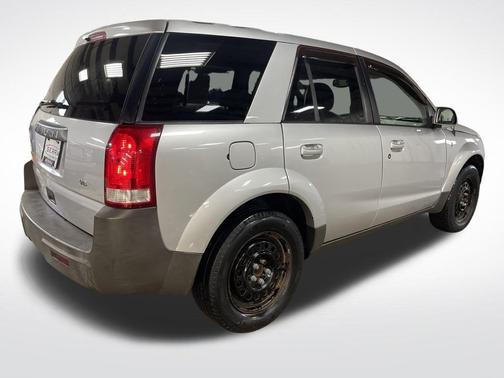 2005 Saturn Vue Base