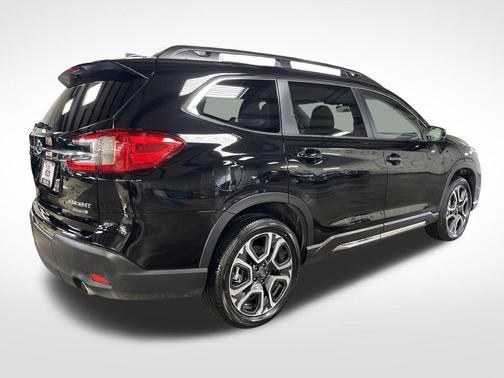2025 Subaru Ascent Limited 7-Passenger