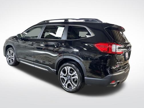 2025 Subaru Ascent Limited 7-Passenger