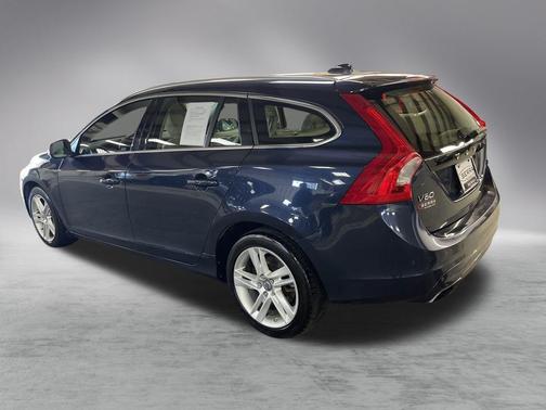 2015 Volvo V60 T5 Premier