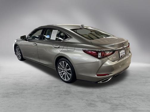2019 Lexus ES 350 Base