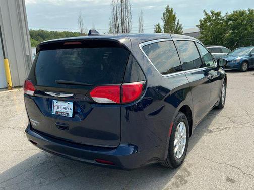 2017 Chrysler Pacifica Touring