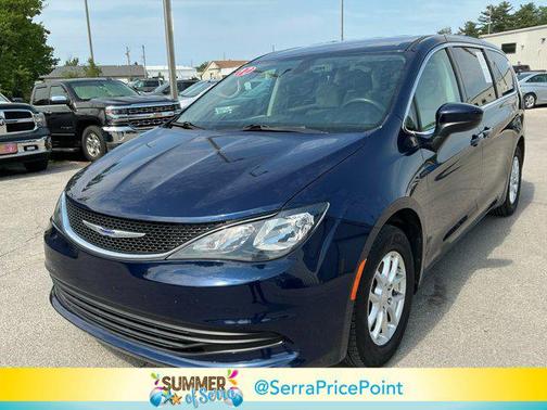 2017 Chrysler Pacifica Touring