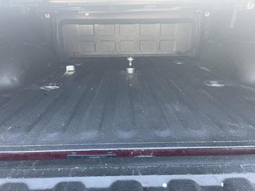 Photo 5 of 19 of 2016 RAM 2500 Laramie