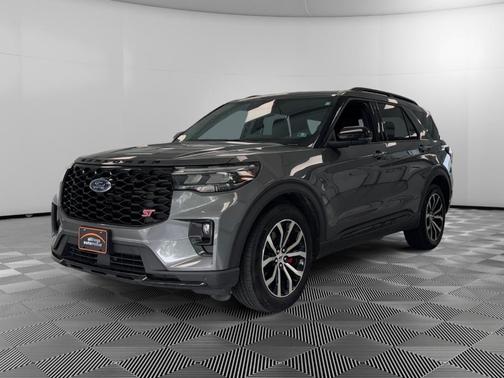 CARBONIZED GRAY METALLIC 2025 Ford Explorer ST