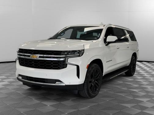 2023 Chevrolet Suburban LS