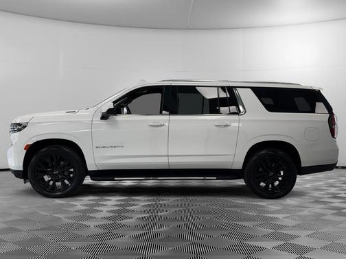 2023 Chevrolet Suburban LS