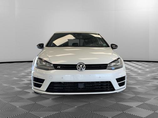 2016 Volkswagen Golf R 2.0T DSG
