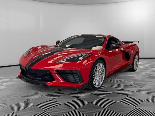 Red 2020 Chevrolet Corvette Stingray w/3LT