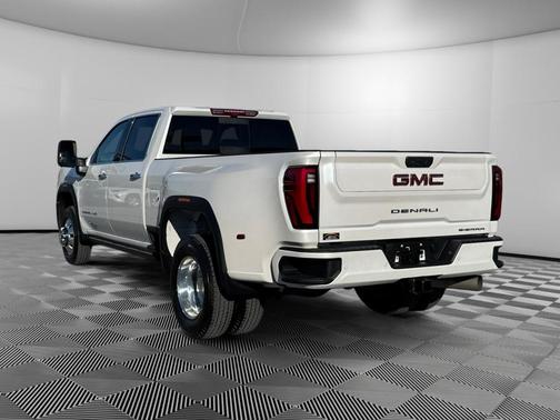 2024 GMC Sierra 3500 Denali