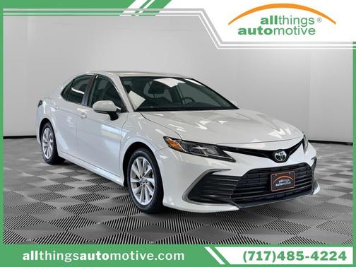 Ice Cap 2024 Toyota Camry LE