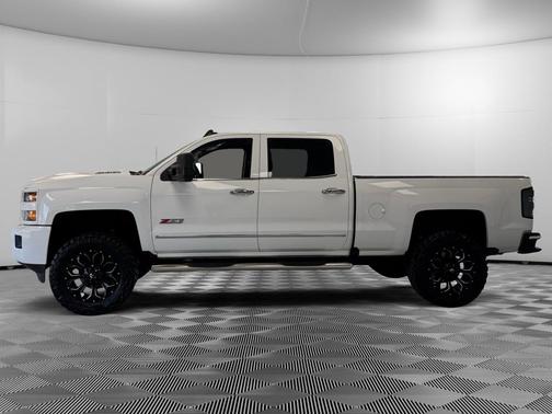 2017 Chevrolet Silverado 2500 LT