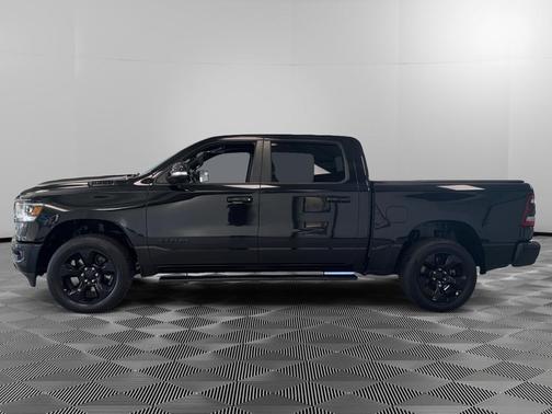 Diamond Black Crystal Pearlcoat 2019 RAM 1500 Big Horn