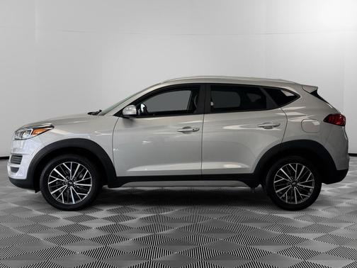 2021 Hyundai TUCSON SEL