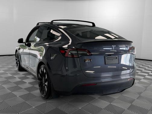 Deep Blue Metallic 2023 Tesla Model Y Performance Dual Motor All-Wheel Drive