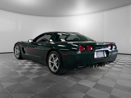 2001 Chevrolet Corvette Base