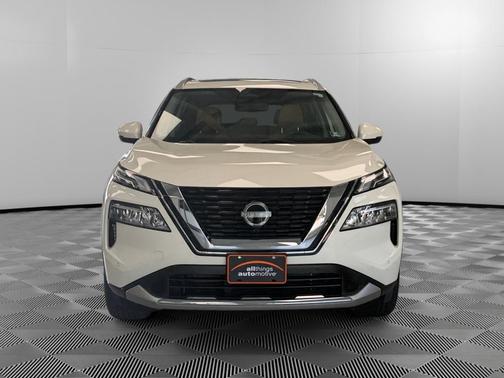 Pearl White Tricoat 2023 Nissan Rogue Platinum