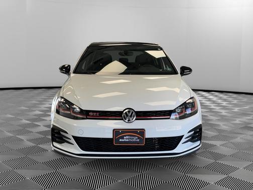 2021 Volkswagen Golf GTI 2.0T SE DSG