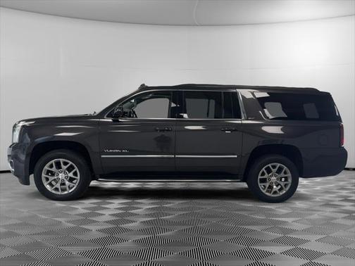 2016 GMC Yukon XL SLT